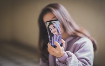 Art of Capturing Stunning Selfies
